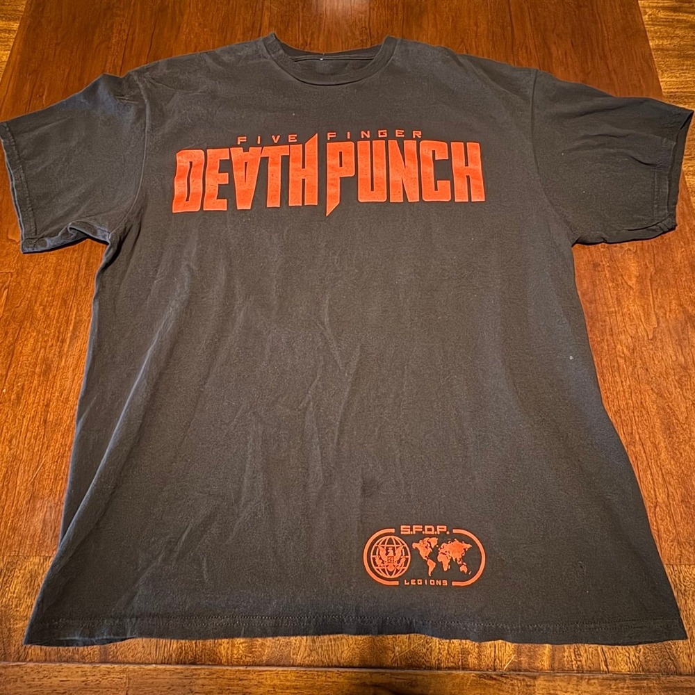 Five Finger Death Punch‎ AfterLife Tour 2022 Band T Shirt Large Skull Graphic